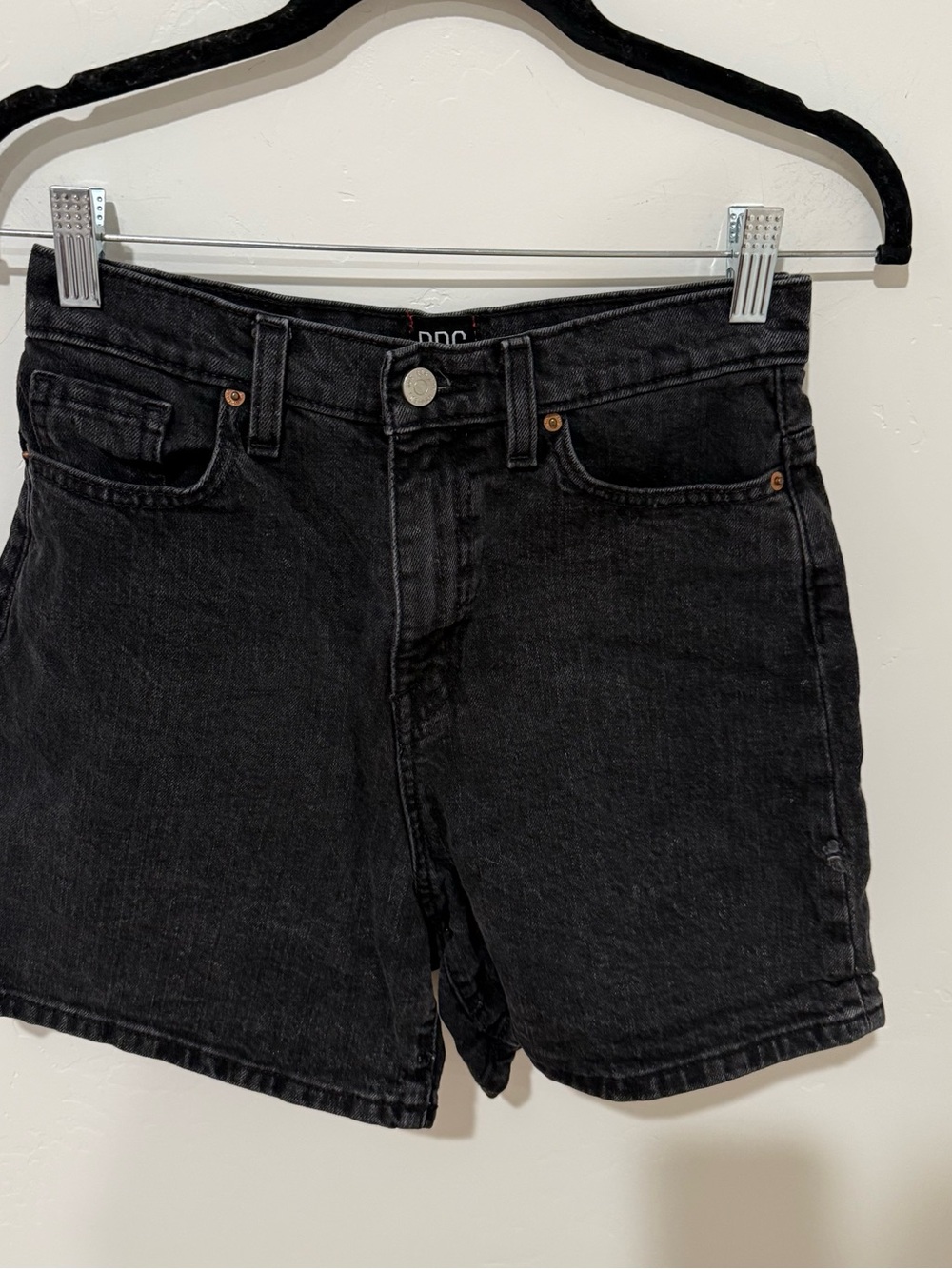 BDG High-Rise Black Denim Women’s Shorts Jorts 26 4.5in Inseam Casual Summer